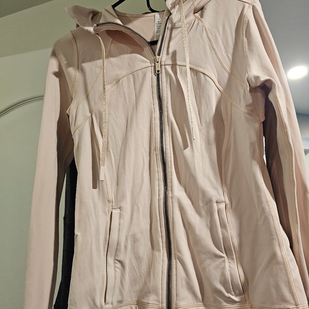 Light pink lululemon define jacket with hood